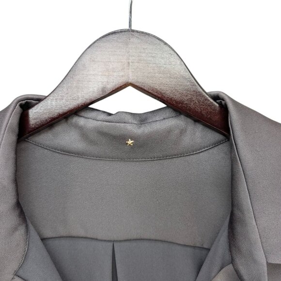 RTW Charleston Satin Blouse Womens Pewter Grey Long Sleeve Button Front Size XXL - Picture 4 of 10